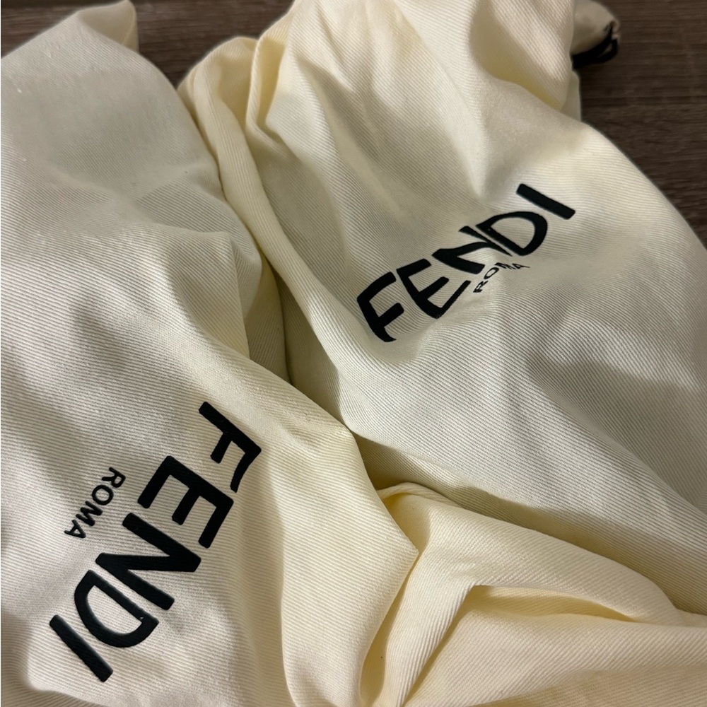 Fendi clogs - Picture 9 of 10